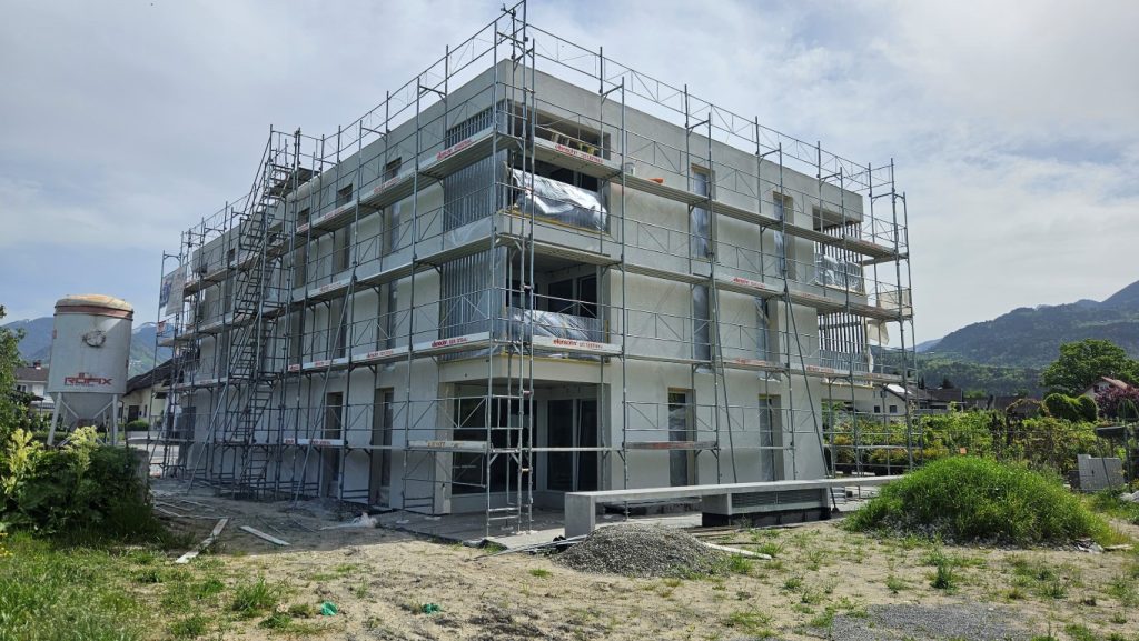 20240430 111754 Medium 1